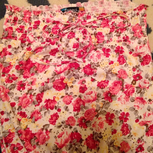 Romper - Picture 2 of 2