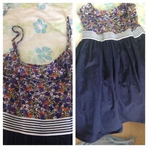 Size small dress in perfect condition!