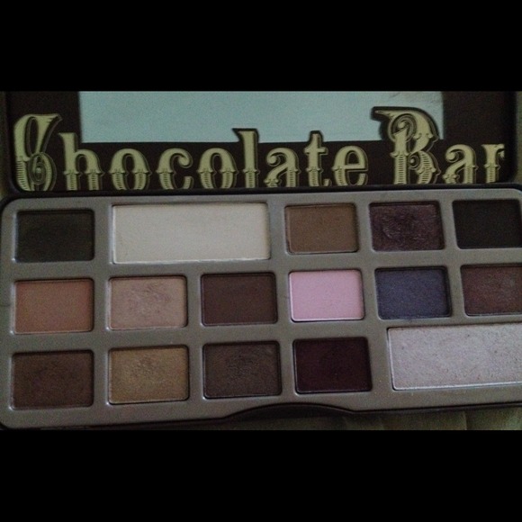 *RESERVED* Too Faced Chocolate Bar palette