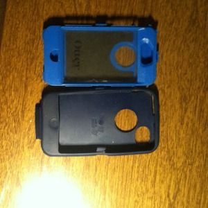 iPhone 4/4s otter box blue