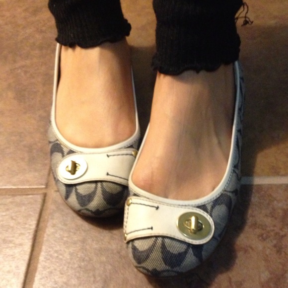 Used COACH flats
