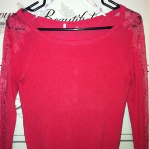 Pink Top with only top half laced sleeves