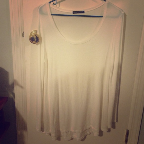 Brandy Melville white long sleeve