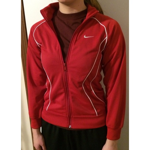 🚫SOLD🚫Red Nike Children's Medium or Adult XS