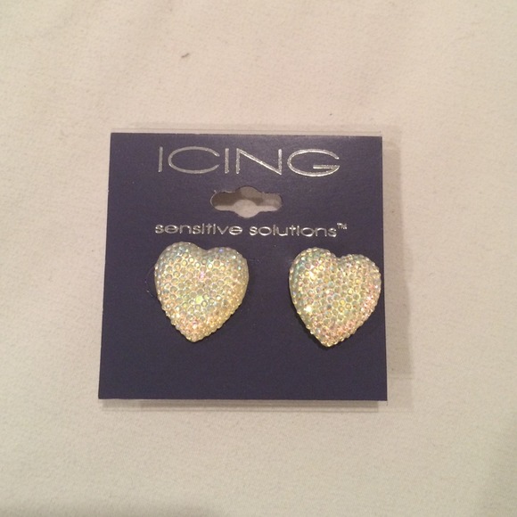 Sparkly iridescent heart earrings