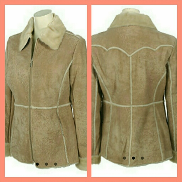 NWOT! GUESS LEATHER COAT - Picture 3 of 4