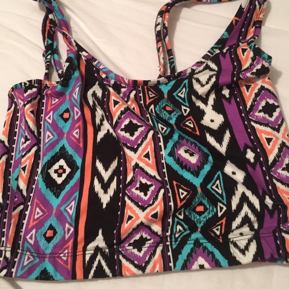 Aztec print crop top