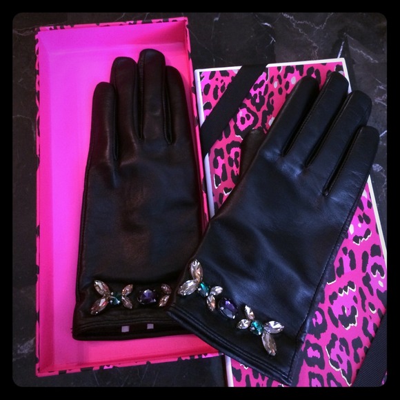 AUTHENTIC JUICY COUTURE LEATHER GLOVES❤️❤️