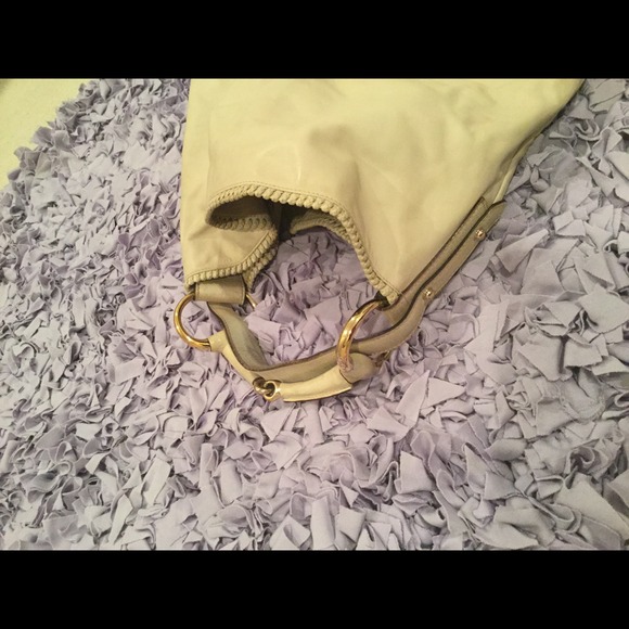 Gucci Leather Hobo Bag - Picture 2 of 4