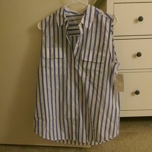 Equipment Sleeveless Slim Signature Top