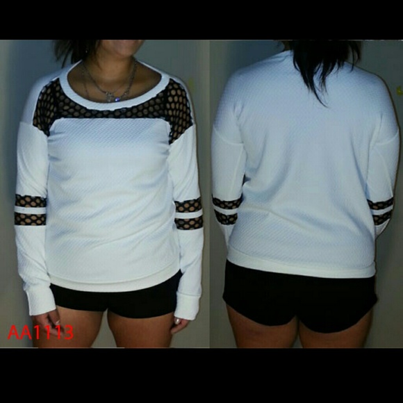 Long sleeve black & White shirt