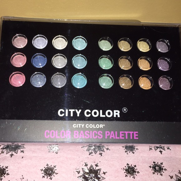 City Color Complete Makeup Collection - Picture 4 of 4