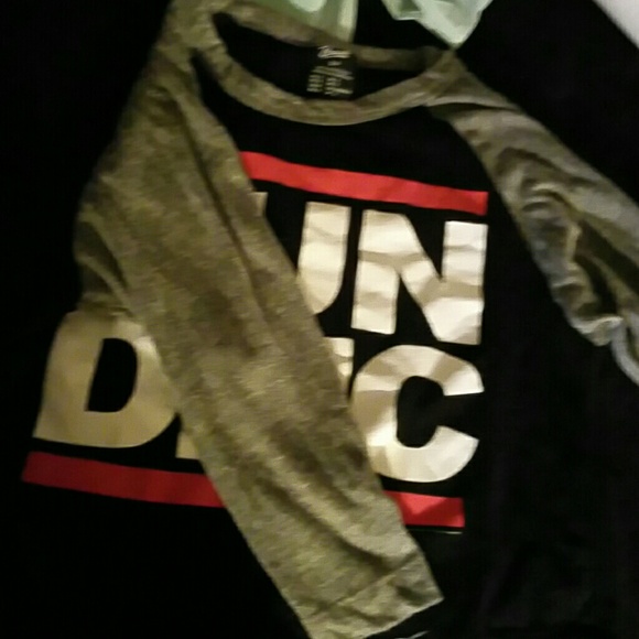 Run DMC crop top mid sleeve - Picture 2 of 2