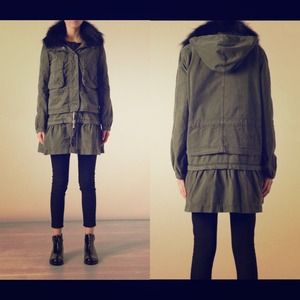 -auth.- PINKO parka