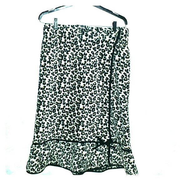 💲 REDUCED PRICE Spa/After Shower Towel Wrap