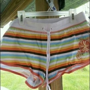 Hawaiian striped shorts