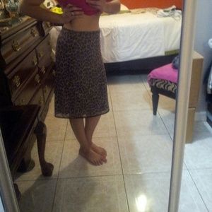 perfect pencil skirt for the holidays (:
