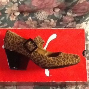 New Leopard Print Maryjane Heels