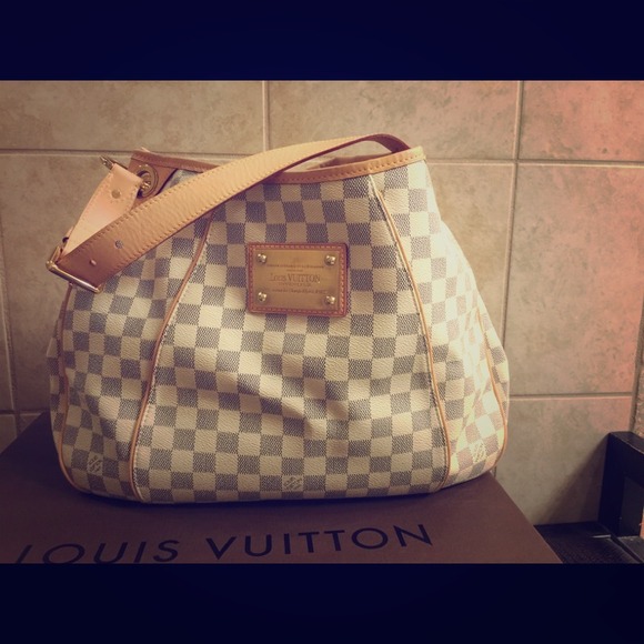 lv galliera 100% authentic