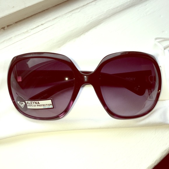Roxy 'Aleyna' Sunglasses