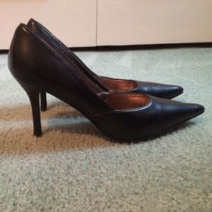 Rampage Black Heels