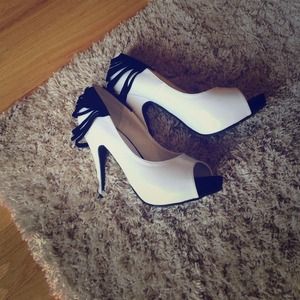 Brand new heels