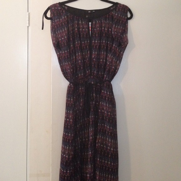 NWT, H & M purple/black print dress, sz 8