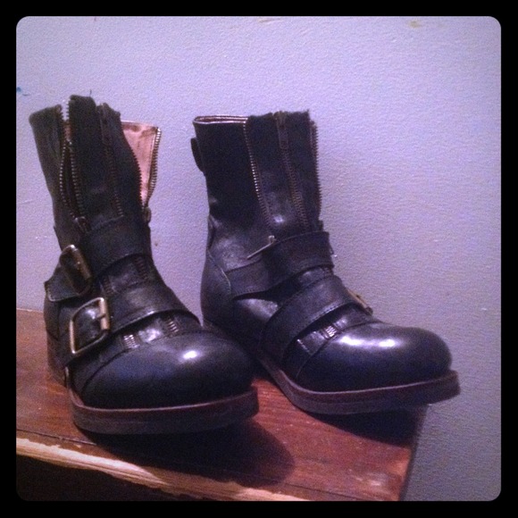Jeffrey Campbell boots