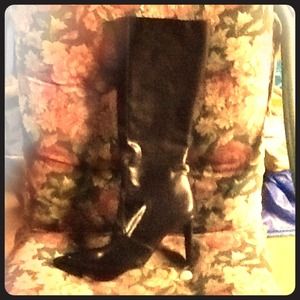 Beautiful BCBG Paris High Heel Boots