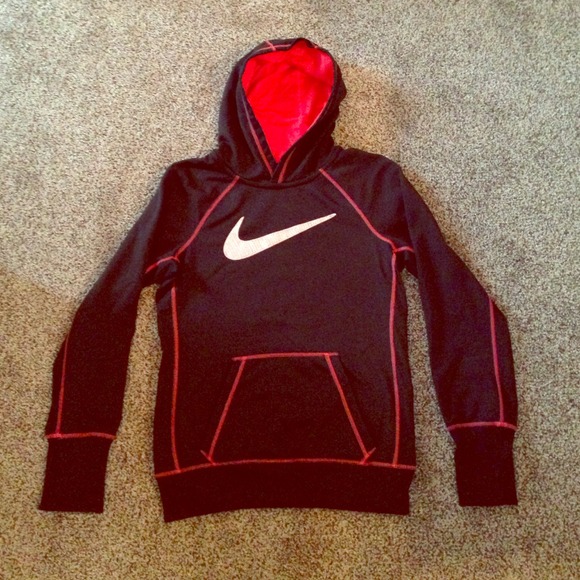 Nike therma-fit workout sweat shirt ❤️