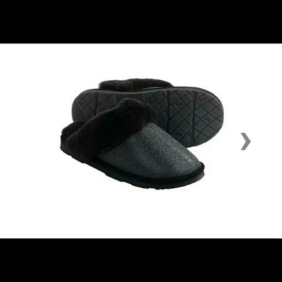 Bearpaw slipper