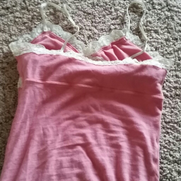 SOLD American Eagle Pink Laced Tank - Picture 4 of 4