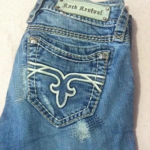 Rock revivals size 27