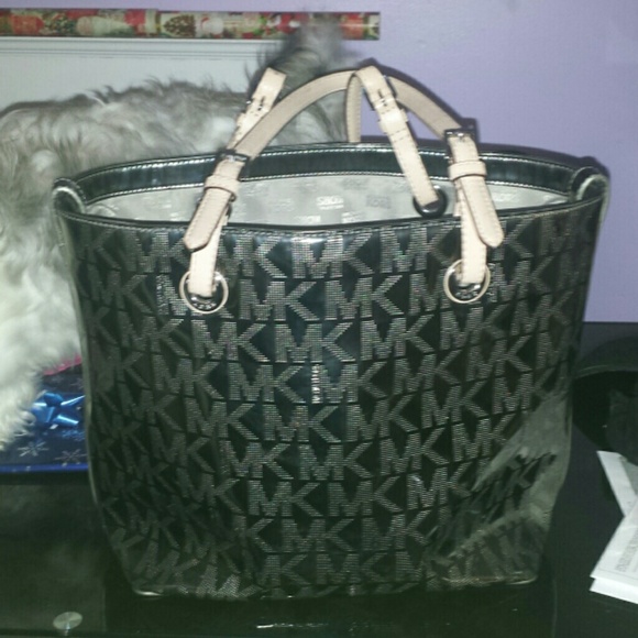 Authetic metallic michael kors purse