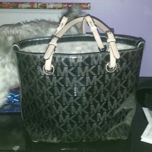 Authetic metallic michael kors purse