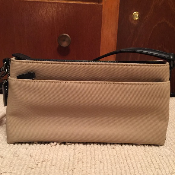 SOLD ON DIF SITE!ALMOST /VINTAGE/NWOTS/COACH /BAG - Picture 2 of 4
