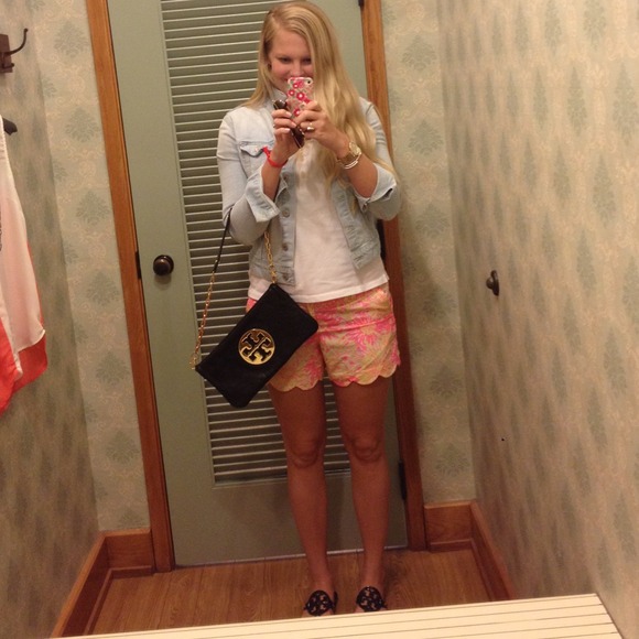 Lilly Pulitzer Pants - Lilly Pulitzer Buttercup Shorts