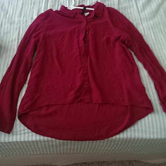 Button up high-low shirt