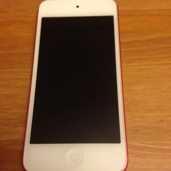 New pink Ipod touch 5generation.