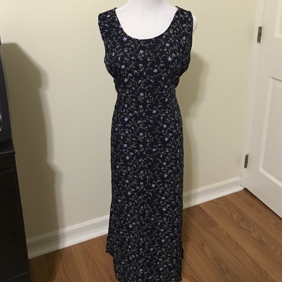 Summer dress - Picture 4 of 4