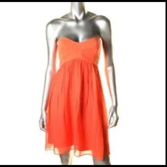 Diane von Furstenberg
Asti Strapless Minidress