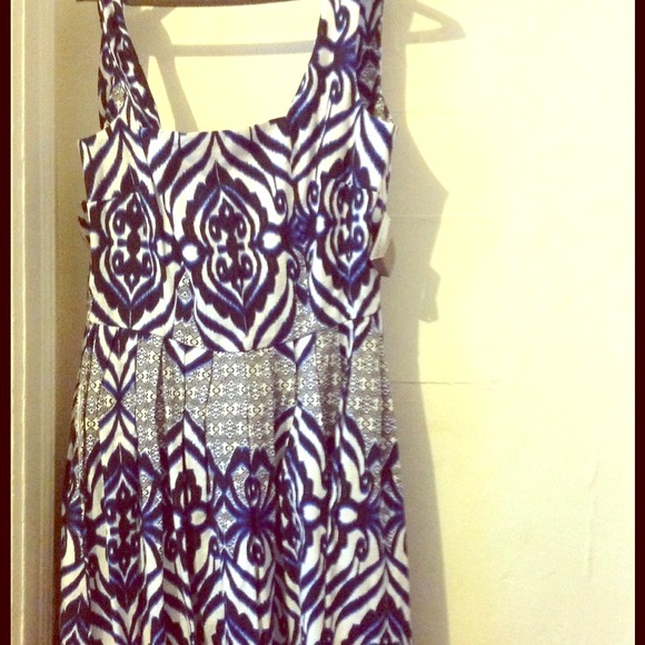 Blue and white dress from Eva Mendes Collection