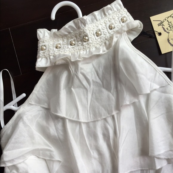 Pearl Ruffle Halter top - Picture 3 of 4