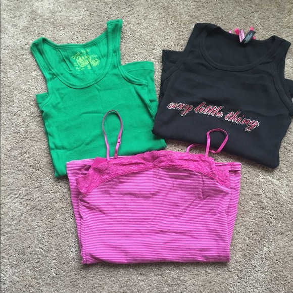 Small tank top bundle - Picture 1 of 1