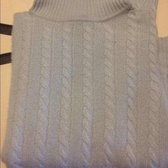 100% Cashmere Cable Sweater Ann Taylor