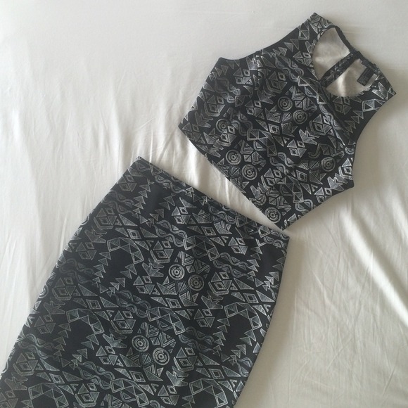 Crop Top Skirt Set