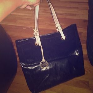 Michael Kors Logo Large Tote