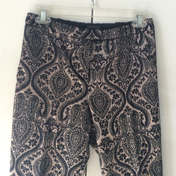 TopShop Black and Tan Paisley Capri Pants