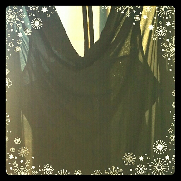 Beautifully draped top with nice details