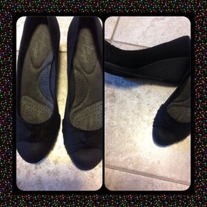 Black Fabric/Suede-like wedge size 7